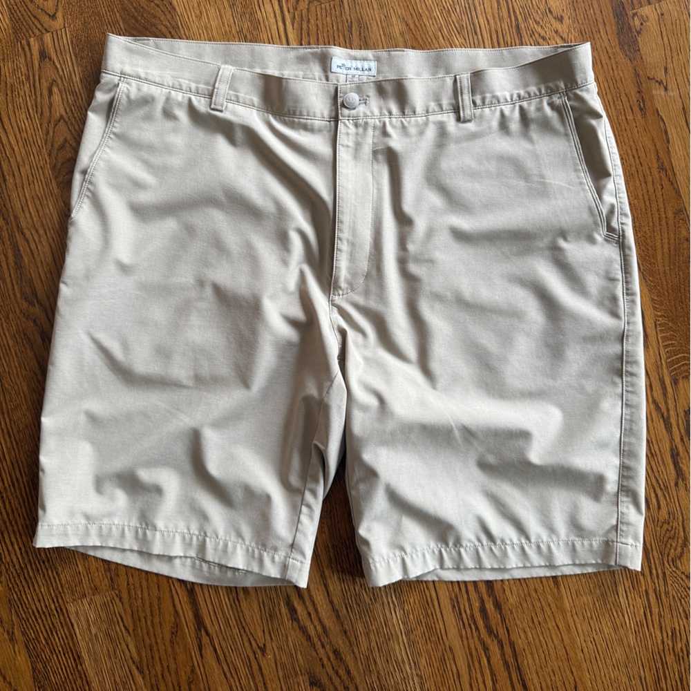 Peter Millar Khaki Shorts size 40 10” inseam NWOT